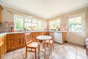 Kitchen- click for photo gallery